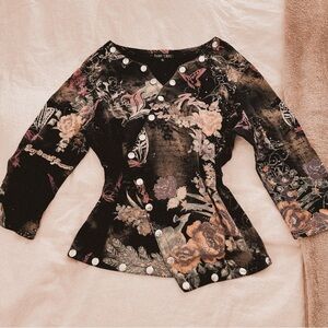 Y2K vtg grunge goth Black & multi-coloured floral angel silver button top